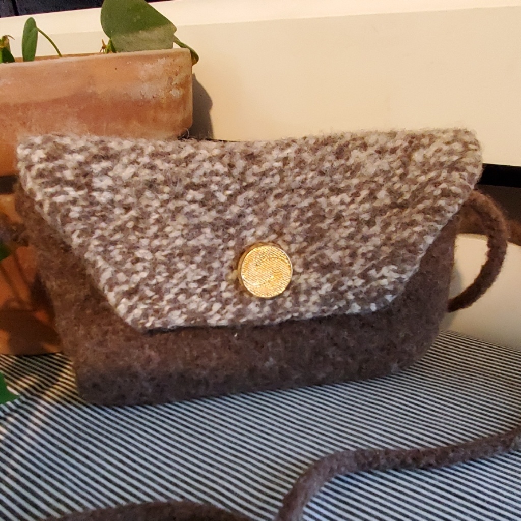 Knitted Crossbody Satchel 276